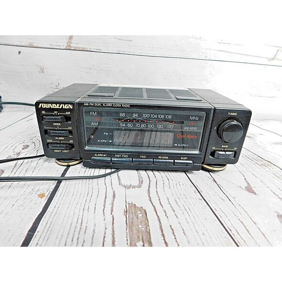 SoundDesign 3753 BLK AM-FM Dual Alarm Clock Radio Vintage Rare Tested/Working - Picture 1 of 5